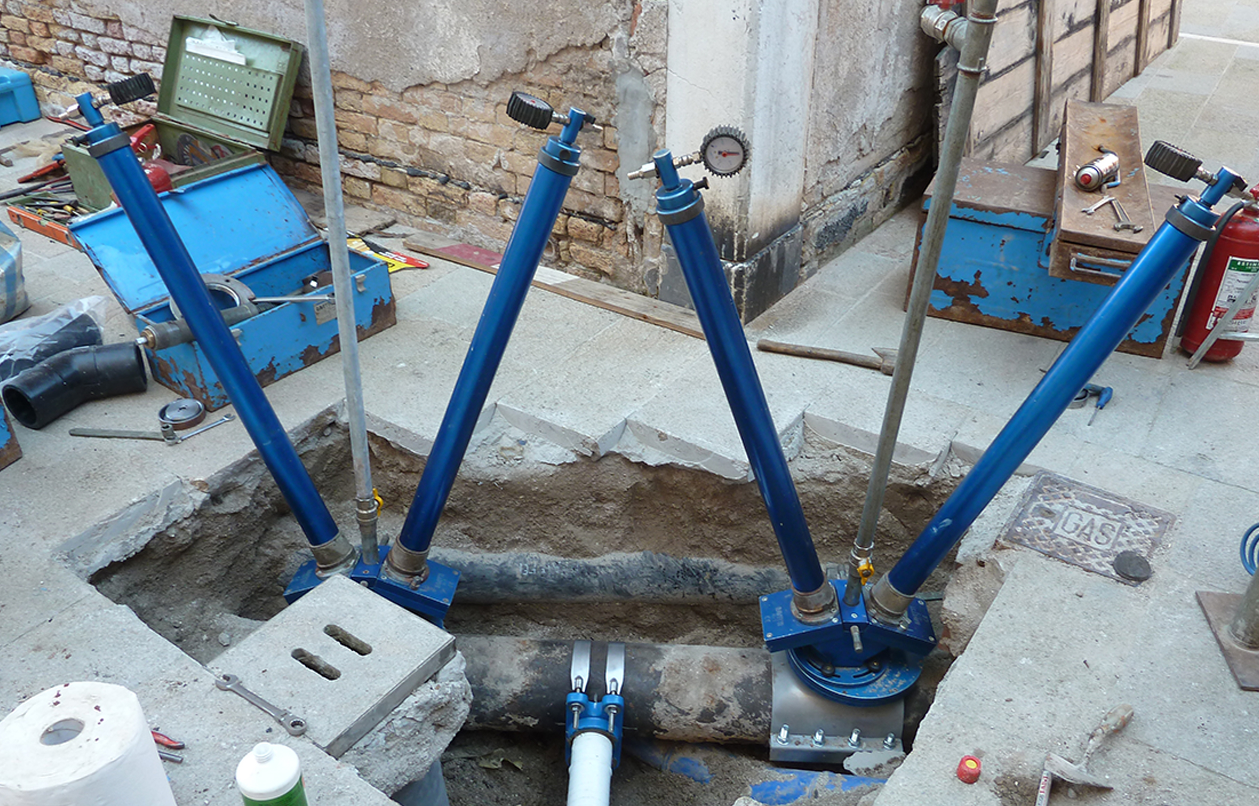 https://www.solesi.it/wp-content/uploads/2017/03/italgas-venezia-3-2-1-2.jpg